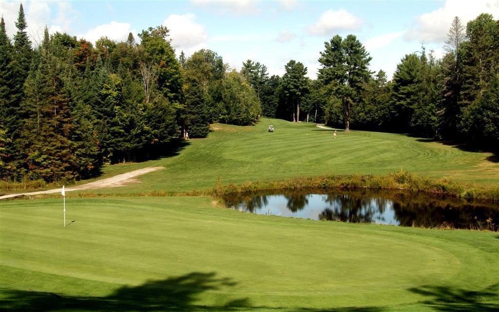 Pinestone Resort, Conference Centre, Spa & Golf Course Haliburton Instalações foto